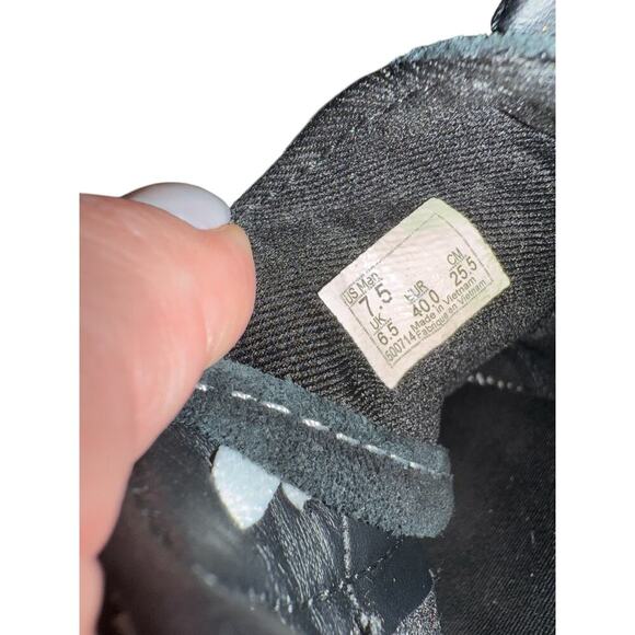 Vans Men’s Black Quilted Sneakers Size 7.5 - Picture 6 of 6